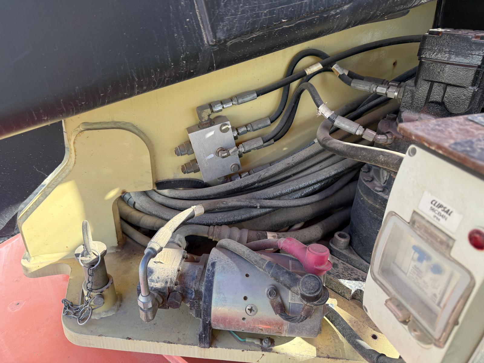 Sold - Scissor Lift - View 2